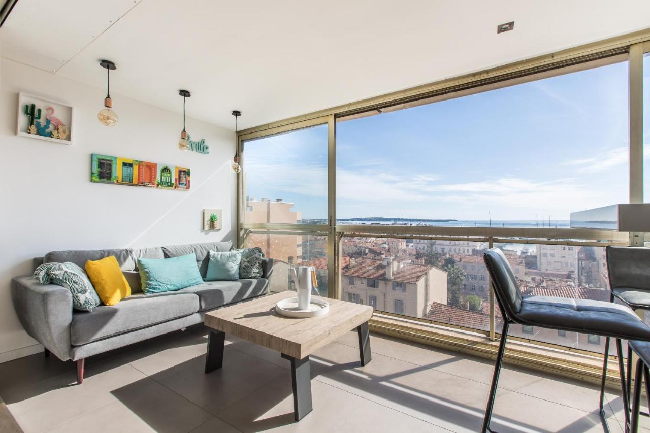 Lb Vacation Rentals I Admire Panoramic Ocean Views Through Walls Of Windows Cannes Bagian luar foto